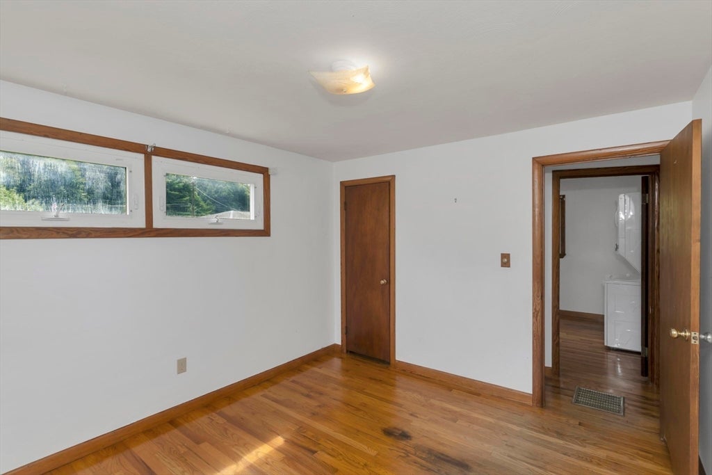 293 N Loomis St, Southwick, MA, 293 N Loomis St, Southwick, MA Photo #27
