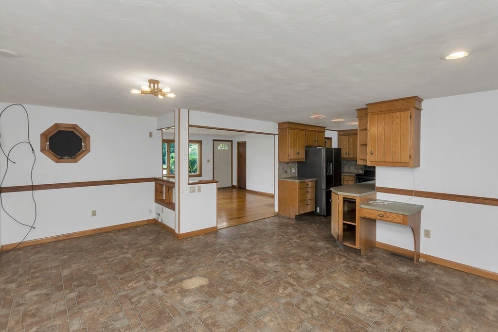 293 N Loomis St, Southwick, MA, 293 N Loomis St, Southwick, MA Photo #19