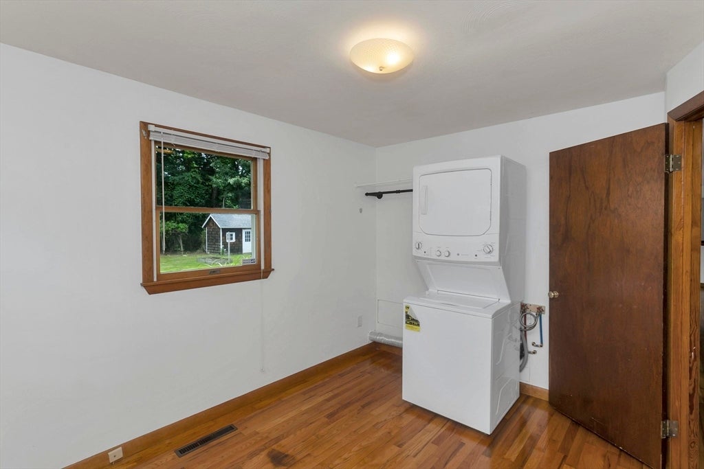 293 N Loomis St, Southwick, MA, 293 N Loomis St, Southwick, MA Photo #24