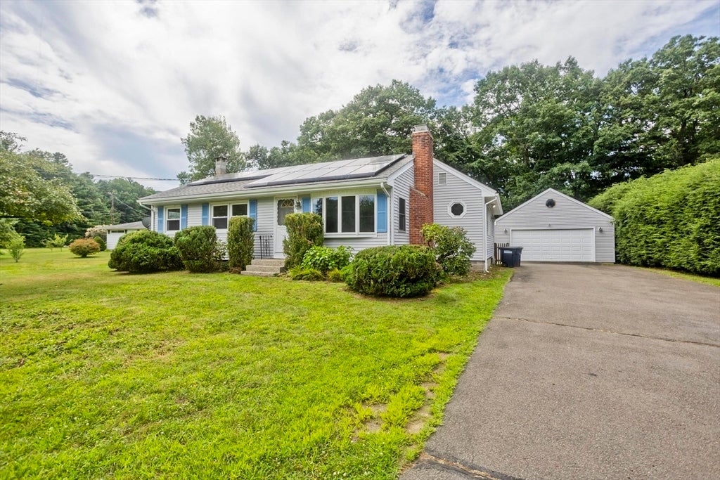 293 N Loomis St, Southwick, MA, 293 N Loomis St, Southwick, MA Photo #2