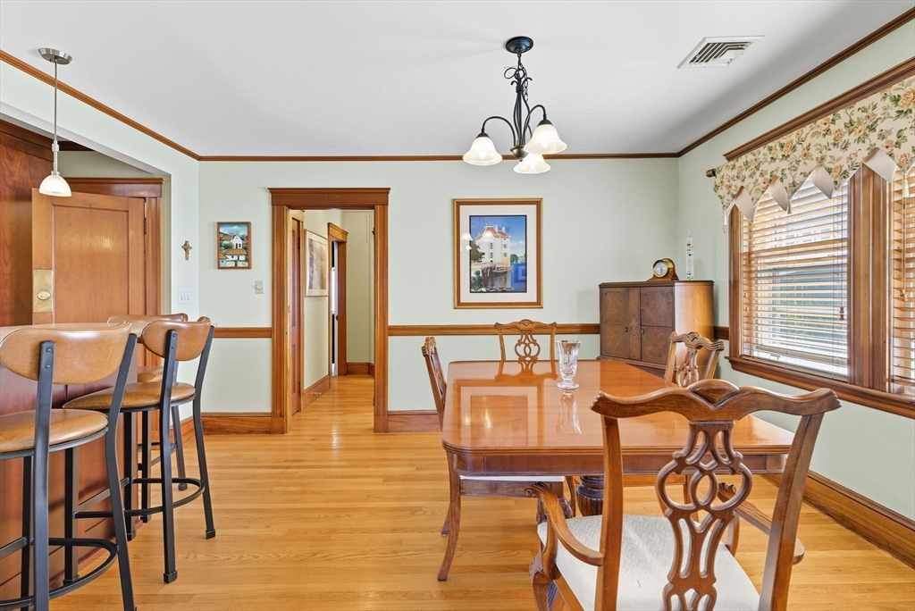 40 Cottage Park Rd