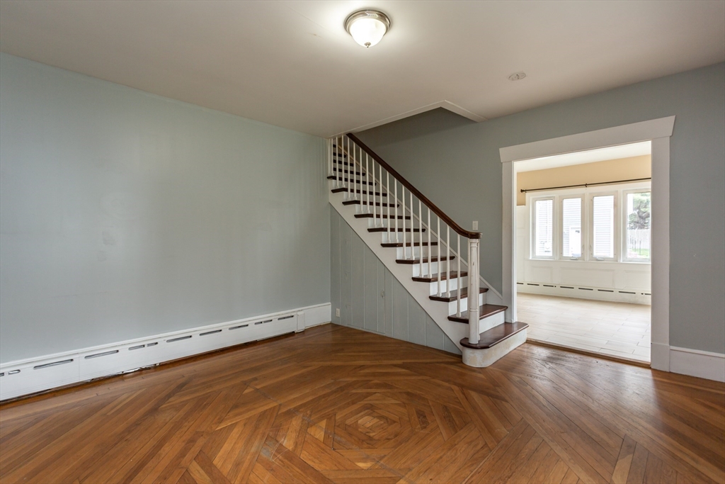 31 Bradford St