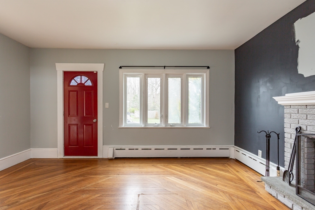 31 Bradford St