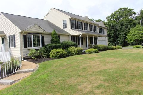 Photo of 1 Rennie Dr #1, Blackstone, MA 01504 (MLS # 73532038)