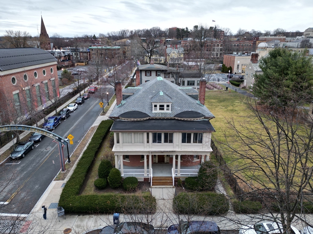 73 Chestnut St