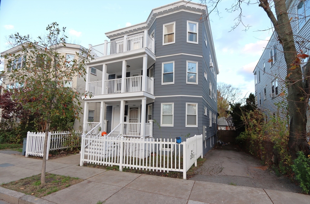 344-346 Hyde Park Ave 3