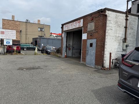 10 Beacham St Everett MA 02149