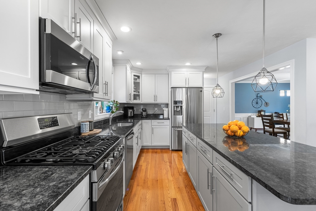 21-1/2 Glenside Ave