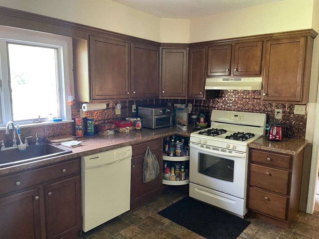 36 Atwood Rd, Haverhill, MA, 36 Atwood Rd, Haverhill, MA Photo #20