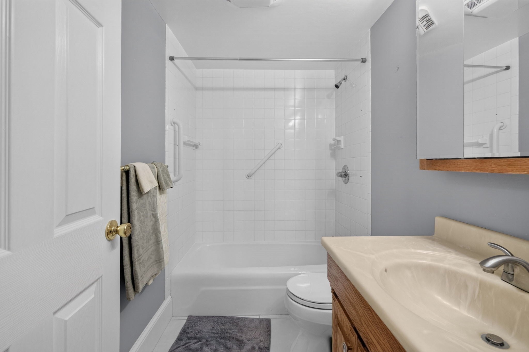 146 Marble St #402, Stoneham, MA, 146 Marble St #402, Stoneham, MA Photo #18