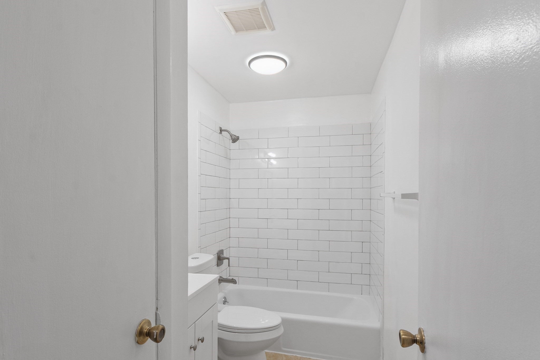 311 Pawtucket Blvd #29, Lowell, MA, 311 Pawtucket Blvd #29, Lowell, MA Photo #16