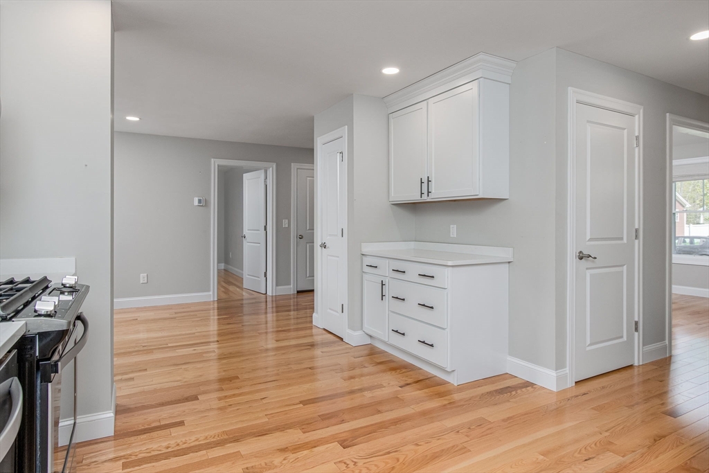 21 Birch Drive, Pepperell, MA Photo #10