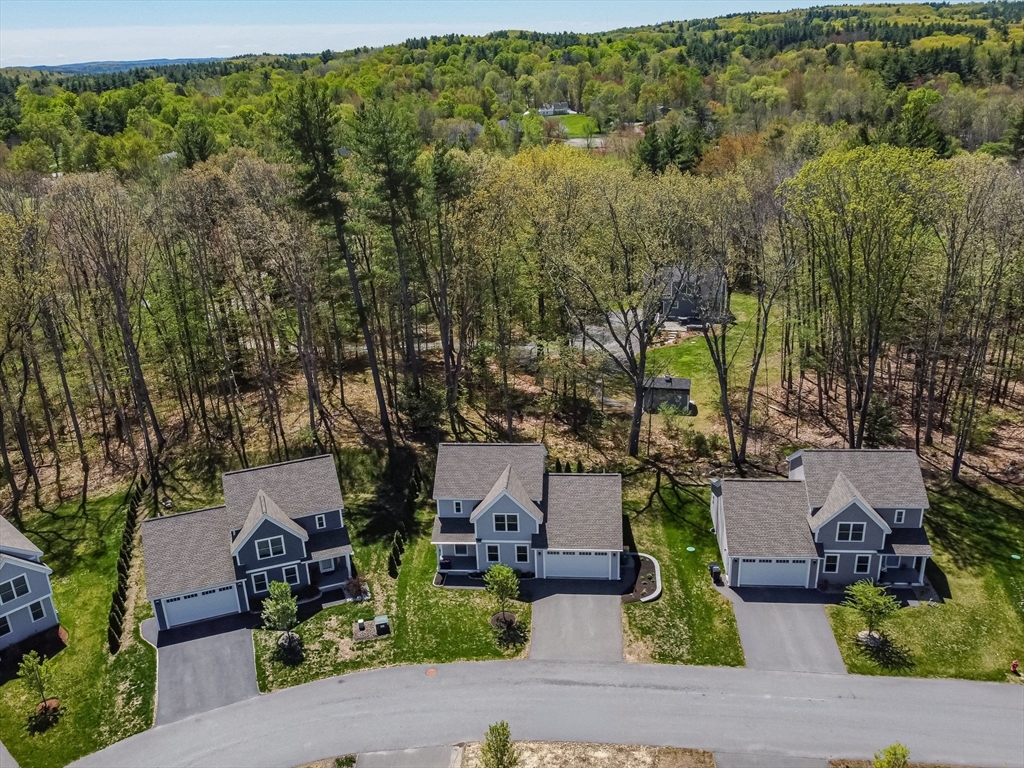21 Birch Drive, Pepperell, MA Photo #4