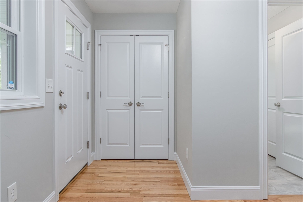 21 Birch Drive, Pepperell, MA Photo #5
