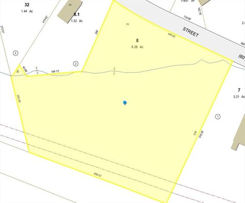 153 Davis St Douglas MA 01516