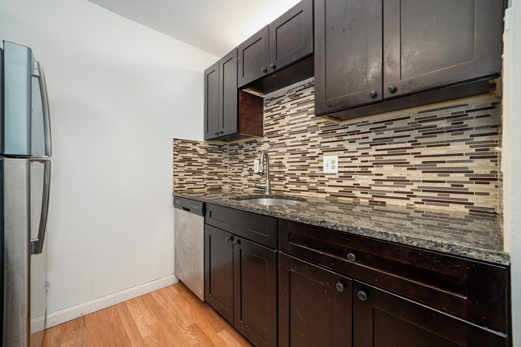 133 Commander Shea Blvd 505