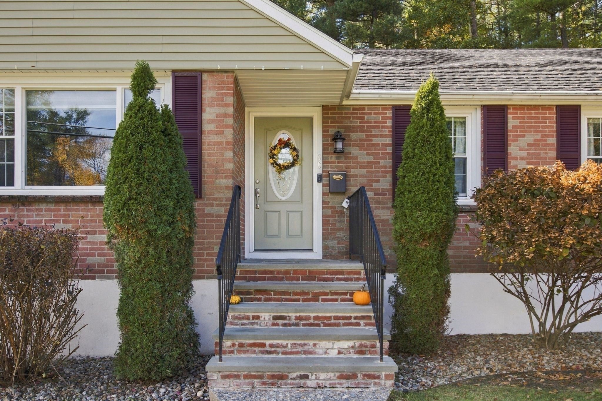 36 Pleasant Street