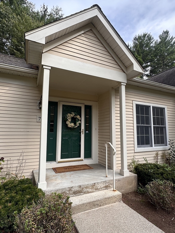 7 Stonegate Ln 7
