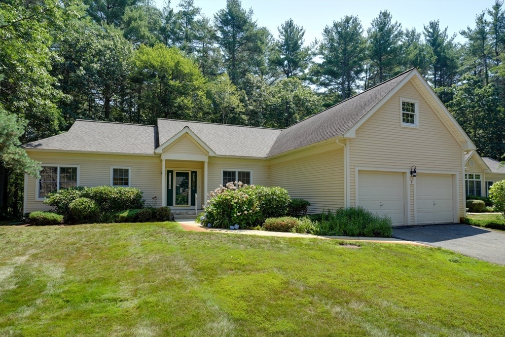 7 Stonegate Ln 7