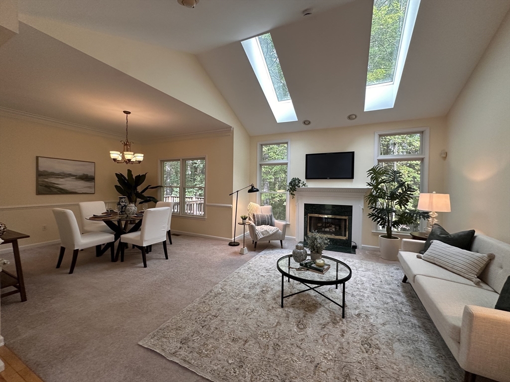 7 Stonegate Ln 7