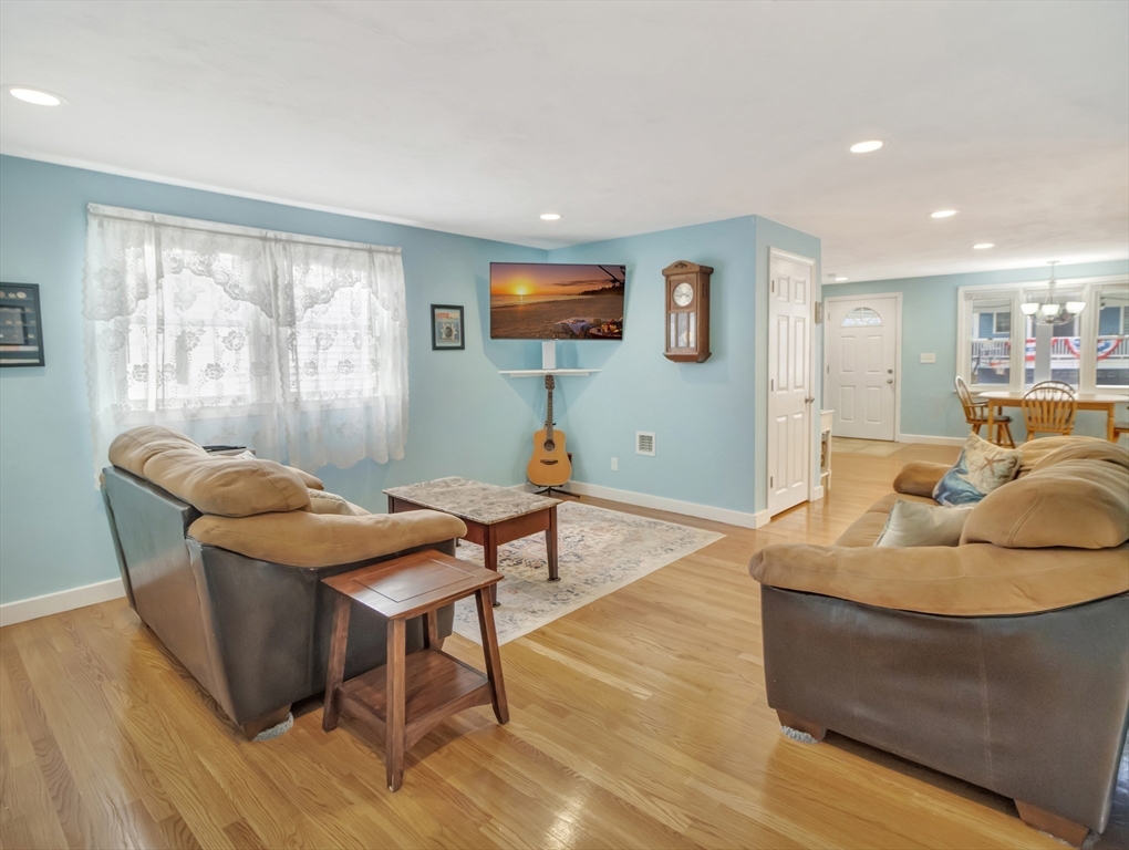 65 F Street, Hull, MA Photo #14