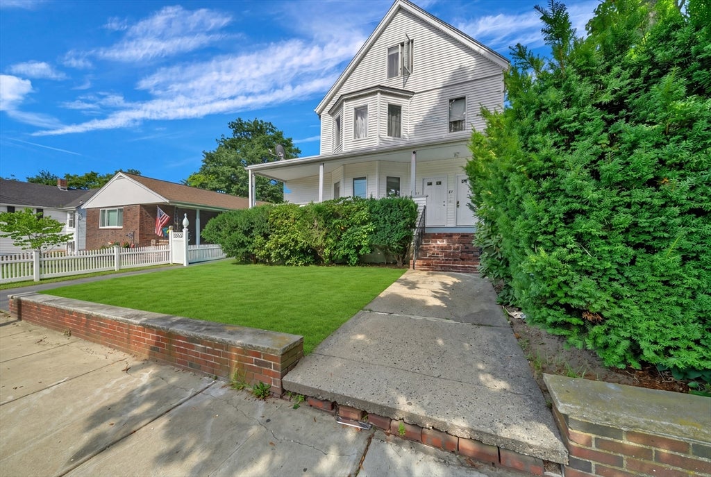 Photo of 85 Arlington AVE, Revere, MA