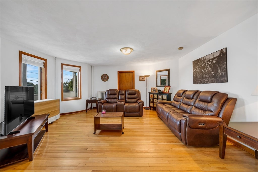 85 Arlington