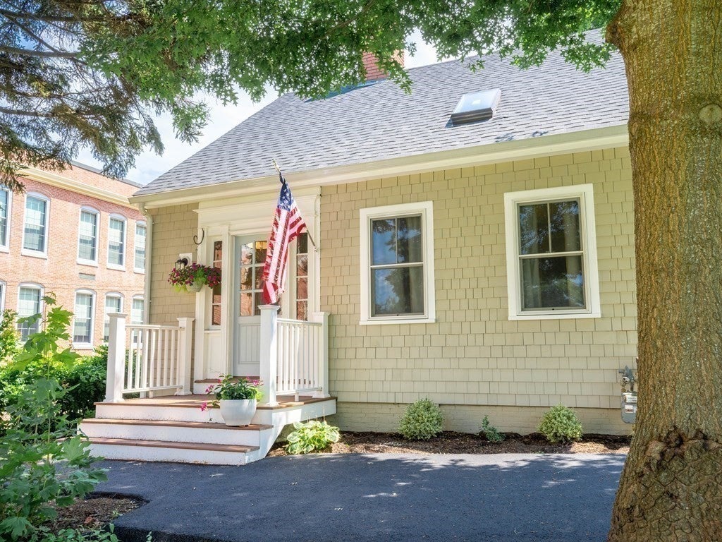 66R Sandwich St - Winter Rental St 66Rear, Plymouth, MA, 66R Sandwich St - Winter Rental St 66Rear, Plymouth, MA Photo #5