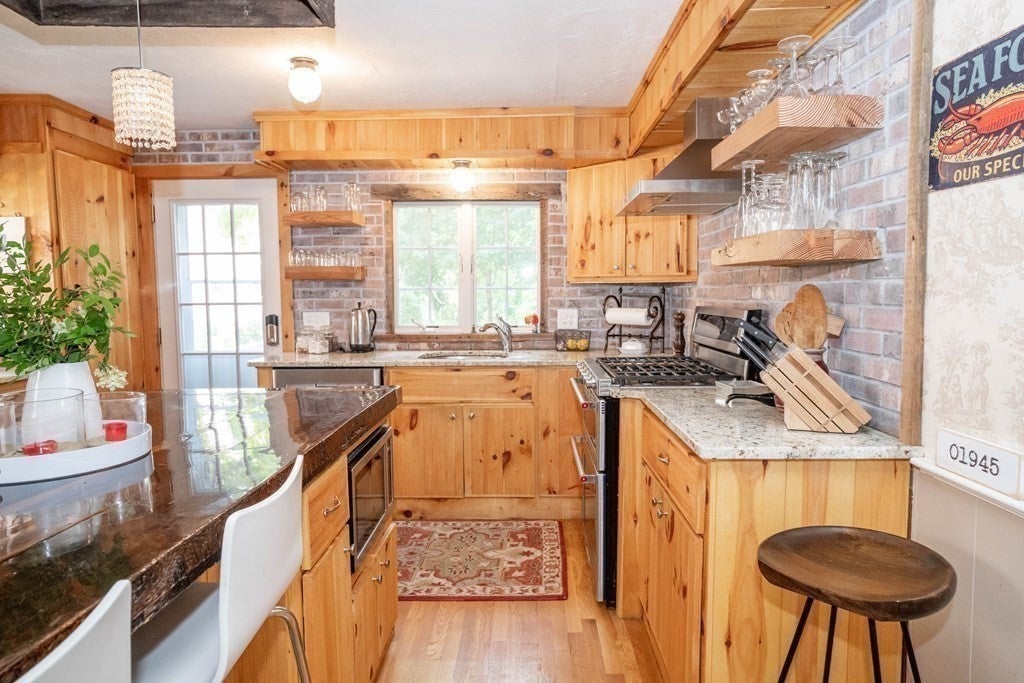 66R Sandwich St - Winter Rental St 66Rear, Plymouth, MA, 66R Sandwich St - Winter Rental St 66Rear, Plymouth, MA Photo #16