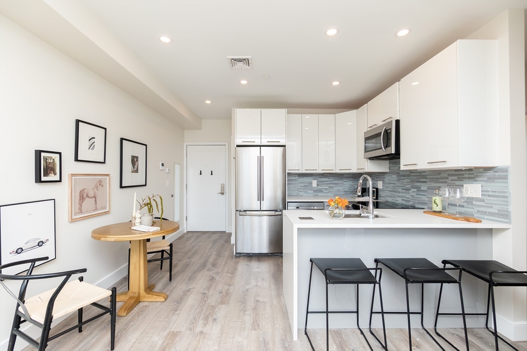 70 Bremen Street 201