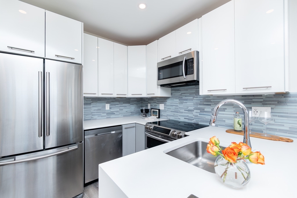 70 Bremen Street 201