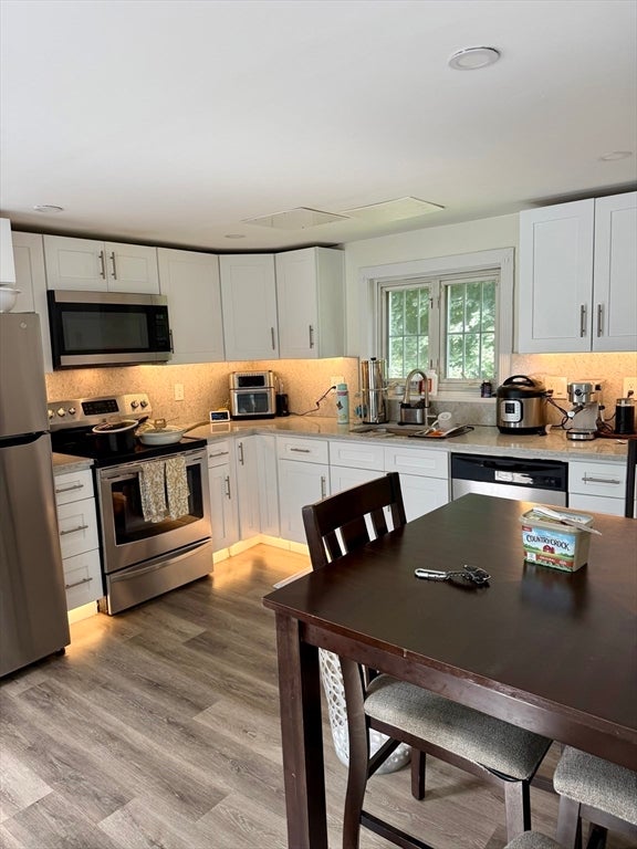 145 Winn St, Woburn, MA, 145 Winn St, Woburn, MA Photo #7