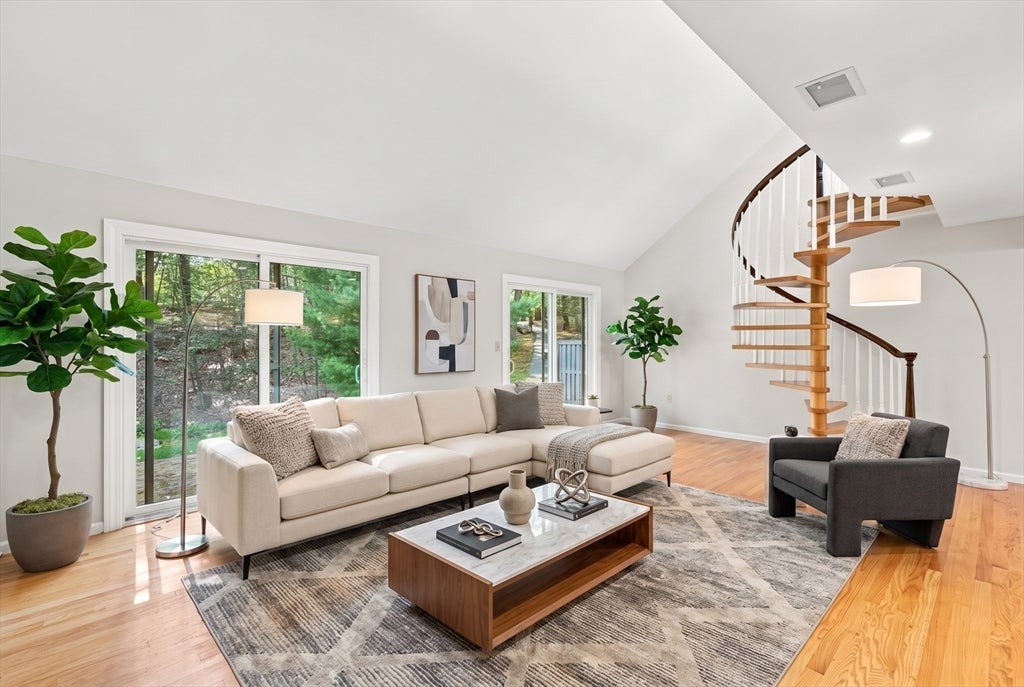 15 Fifer Ln #15, Lexington, MA, 15 Fifer Ln #15, Lexington, MA Photo #4
