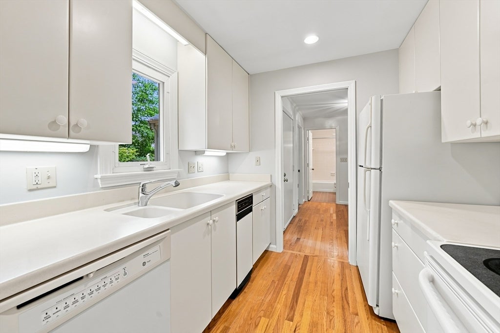 15 Fifer Ln #15, Lexington, MA, 15 Fifer Ln #15, Lexington, MA Photo #11