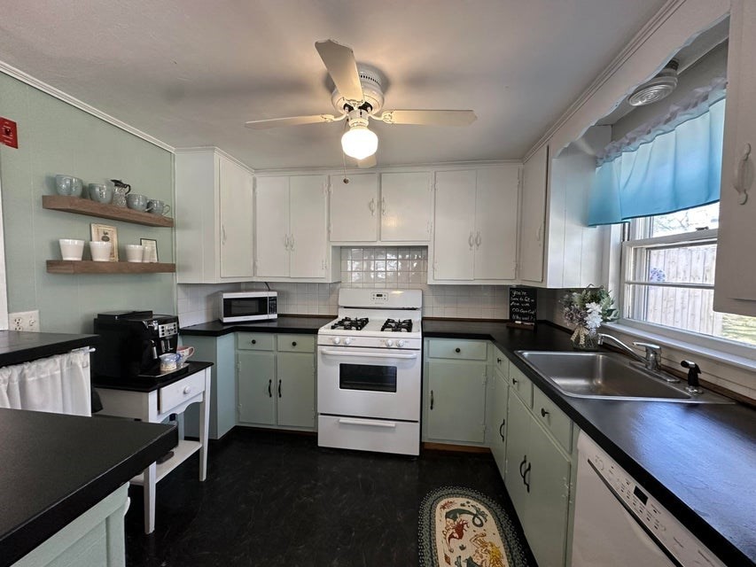 28 Thorwald Drive