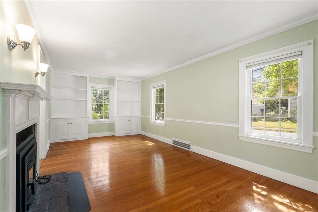 197 Speen Street