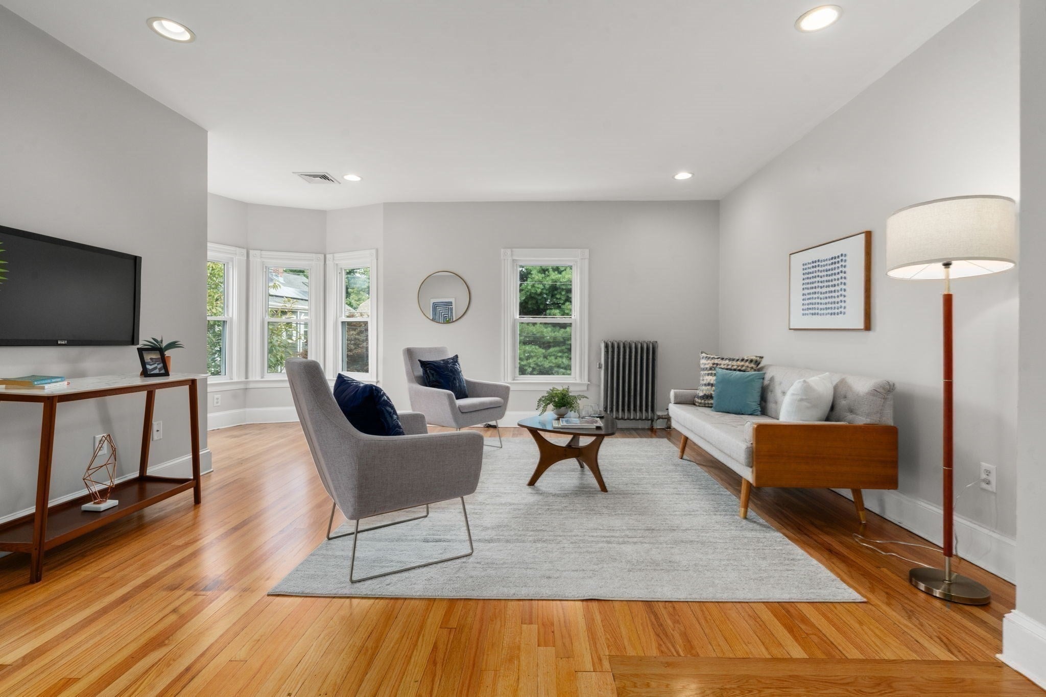 2 Holton St #2B, Medford, MA Photo #2