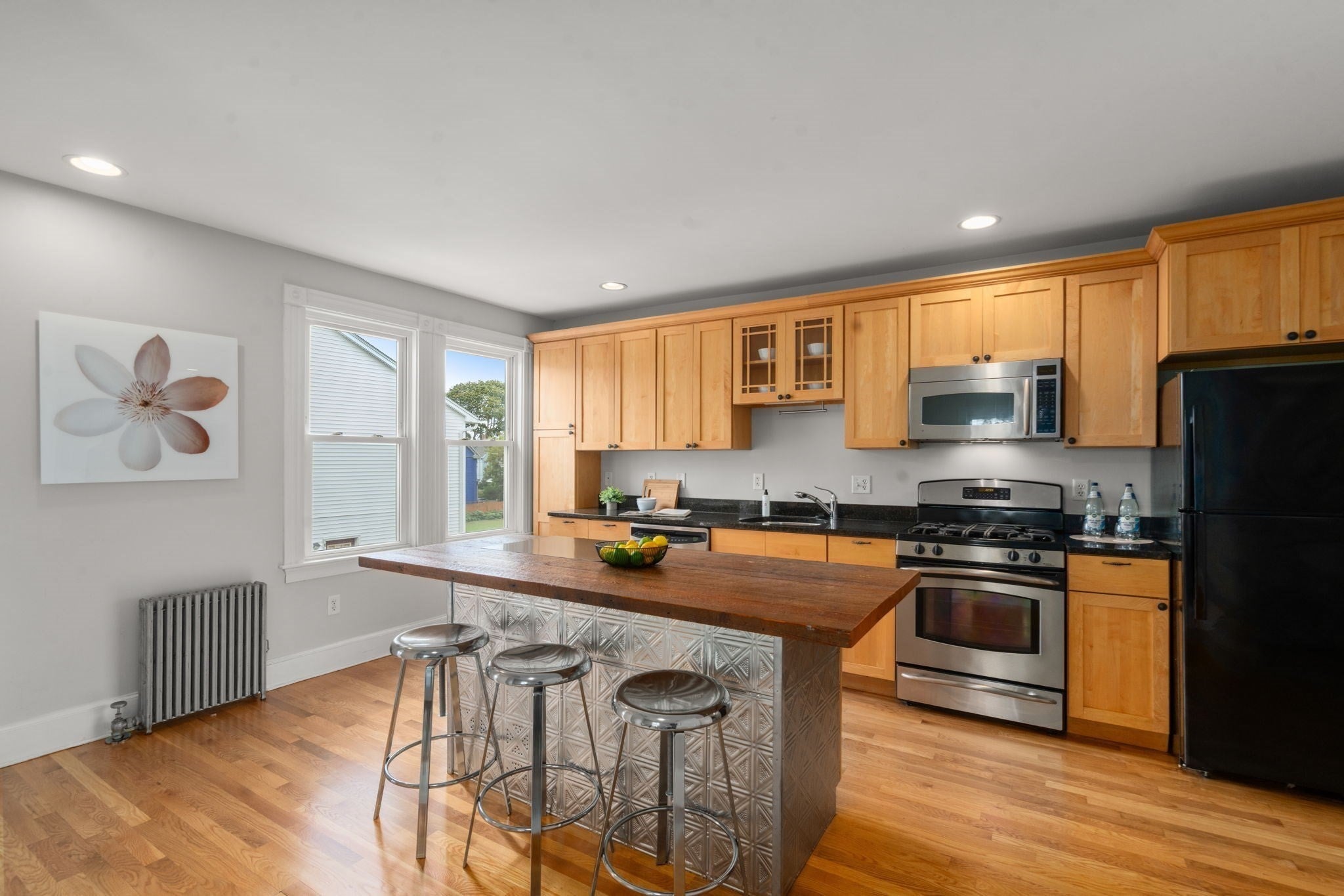 2 Holton St #2B, Medford, MA Photo #10