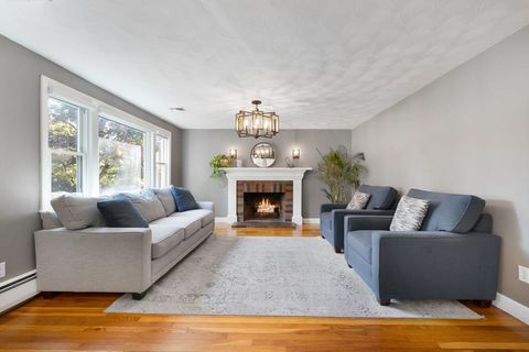 10 Marie Ave Stoneham MA 02180