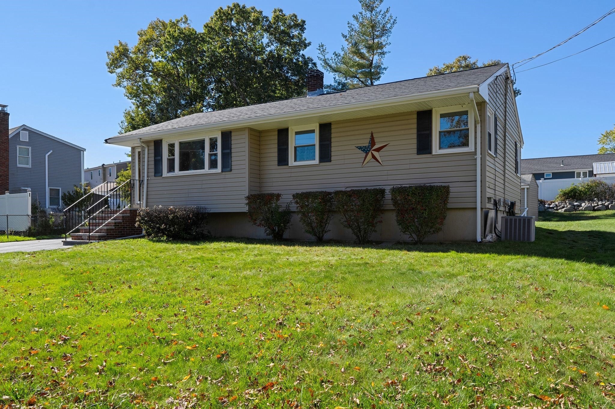 28 Eames Ave, Brockton, MA, 28 Eames Ave, Brockton, MA Photo #5