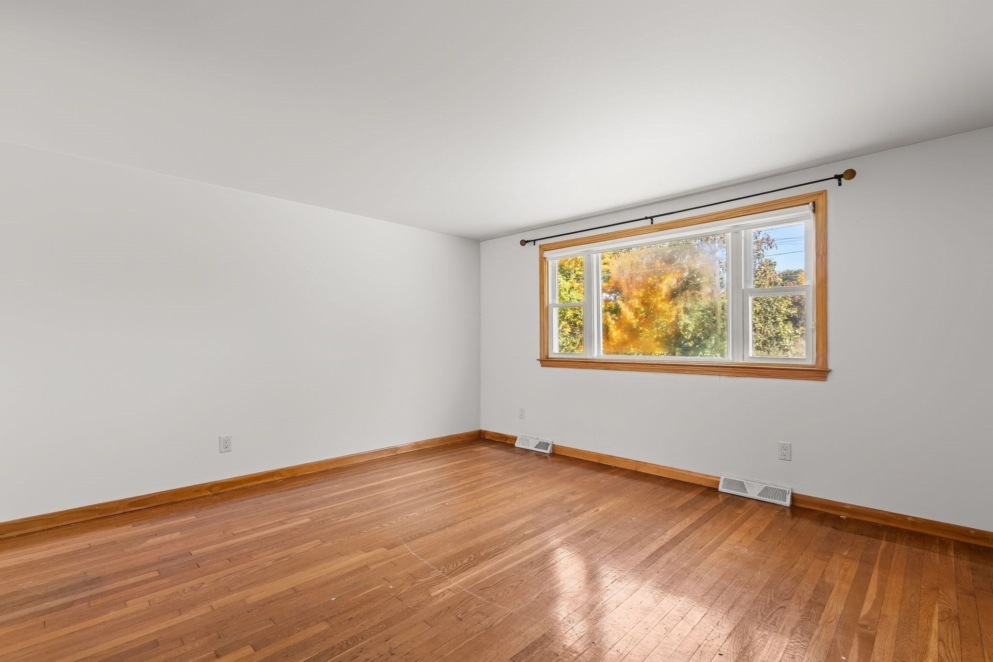 28 Eames Ave, Brockton, MA, 28 Eames Ave, Brockton, MA Photo #7