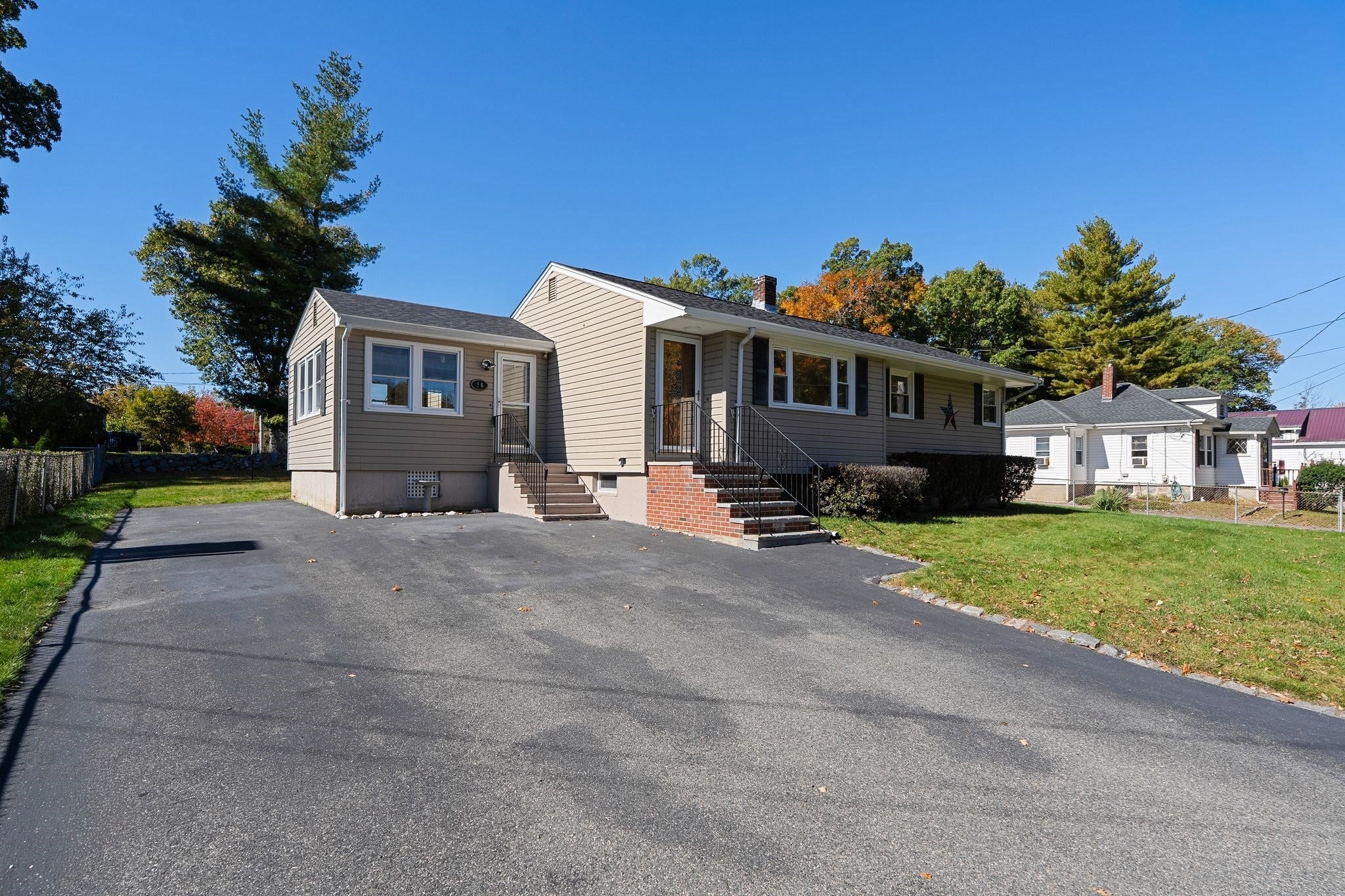 28 Eames Ave, Brockton, MA, 28 Eames Ave, Brockton, MA Photo #3