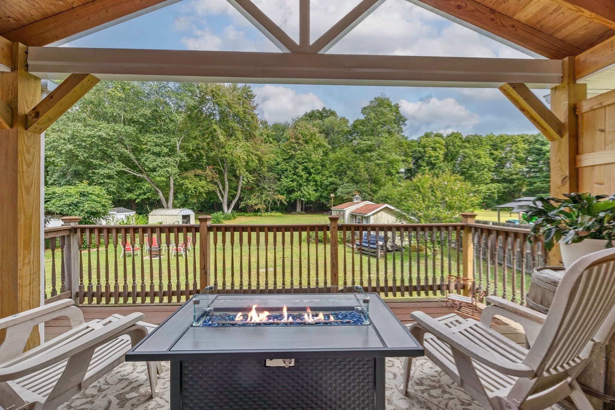 254 Mccarthy Ave, Chicopee, MA Photo #20