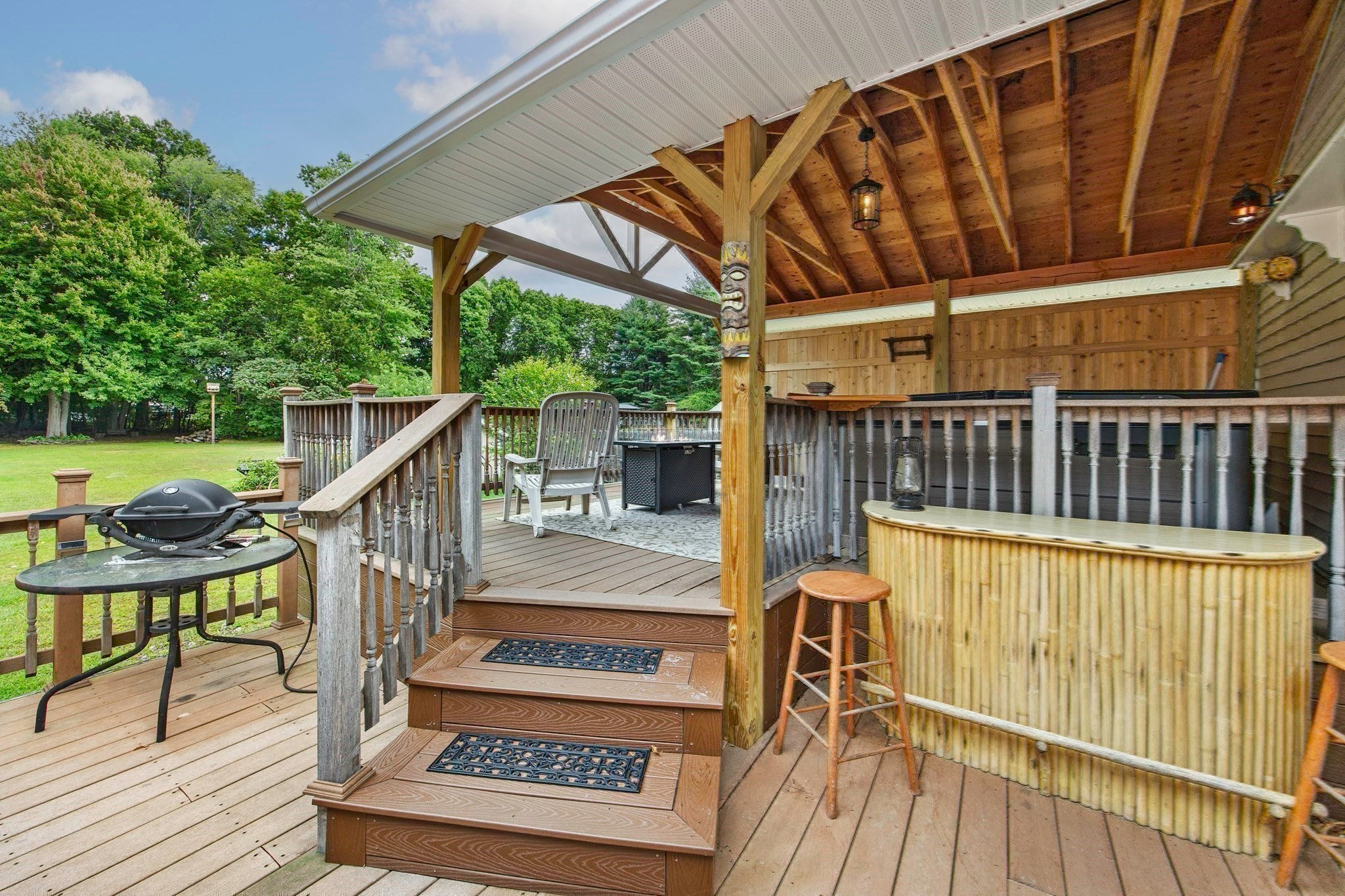 254 Mccarthy Ave, Chicopee, MA Photo #24