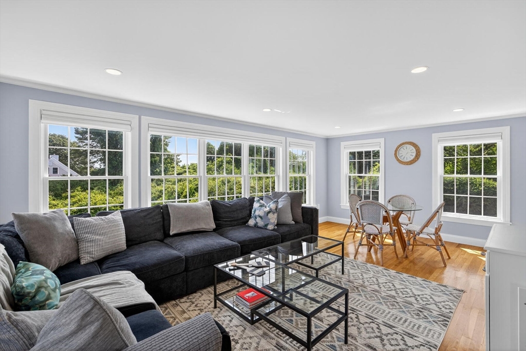 55 Christopher Harding Ln