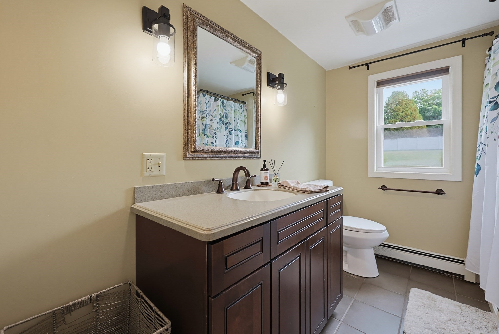 124 Haywood Drive, East Brookfield, MA, 124 Haywood Drive, East Brookfield, MA Photo #19