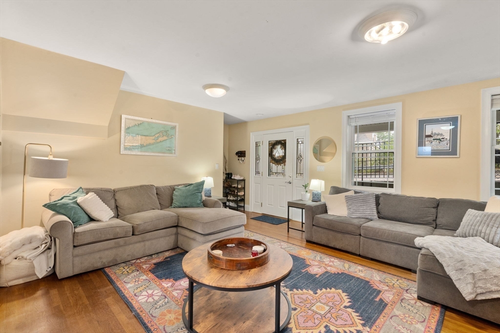 62 Redfield St 62
