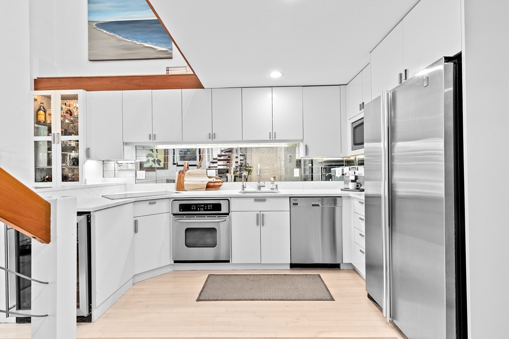178 Commonwealth Ave PH-1