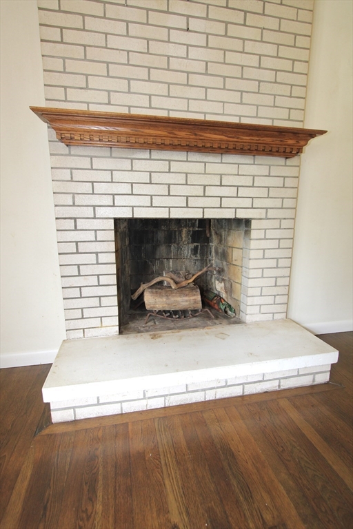 27 Forest Hill Dr