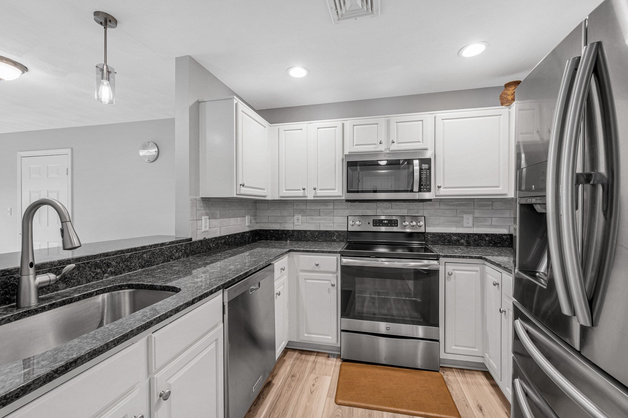 37 Northridge Drive #37, North Reading, MA Photo #8